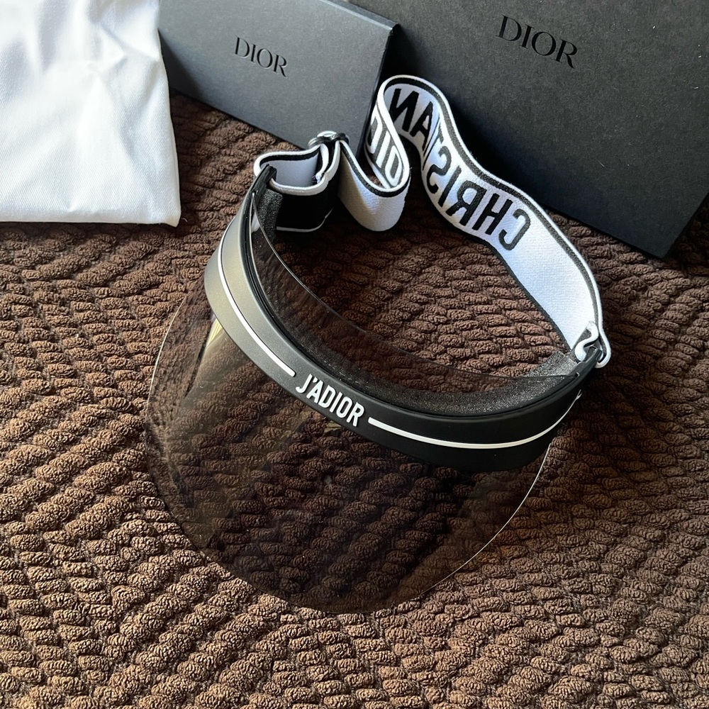 Christian Dior Women's DiorClub1 Club1 0H3 Black/White/Grey smoke Visor